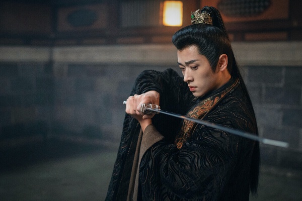 能接棒肖戰嗎?陸劇9位「古裝一面倒好評」新晉美男!《九重紫》李昀銳迷人，第9位真的帥