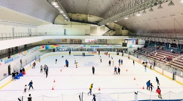 全台10間溜冰滑輪場整理！免費滑冰場限時回歸，美式復古滑輪場必打卡