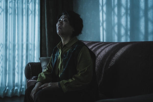 《照明商店》10大人生金句：「需要告別的不只是留下的人，離開的人也需要告別時間。」