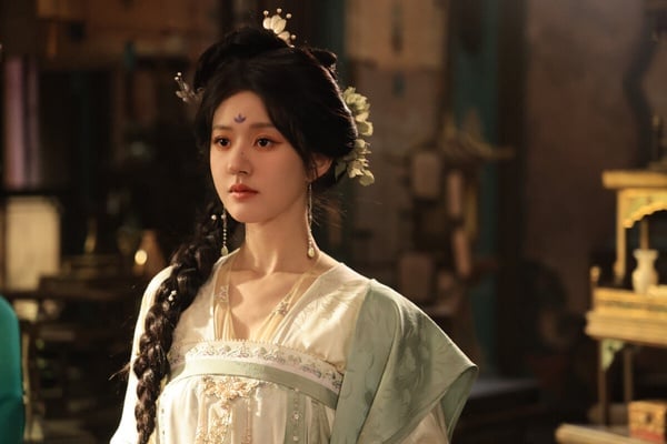2024陸劇95花「抖音搜尋指數」TOP10！《九重紫》孟子義第五，虞書欣第二，冠軍真的火
