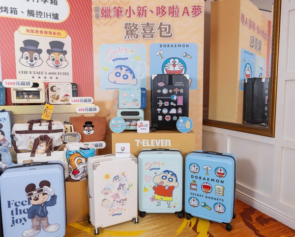 7-11「2025新年福袋」開箱！KITTY、酷洛米、史努比等12種可愛肖像，6種價位67款一次看