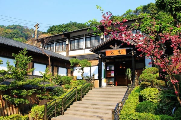 精選北投15家溫泉秘境，高級湯屋爽泡湯，這家彷彿置身於《神隱少女》中  !