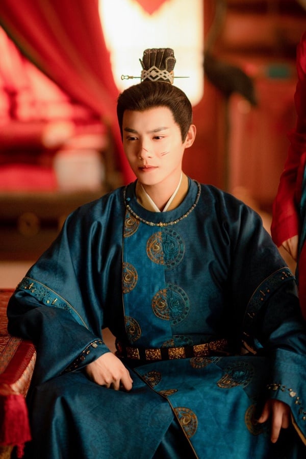 《蜀錦人家》鄭業成7件事！當過成龍替身，有演技沒資源，新劇《明月蒼茫》合作彭小苒