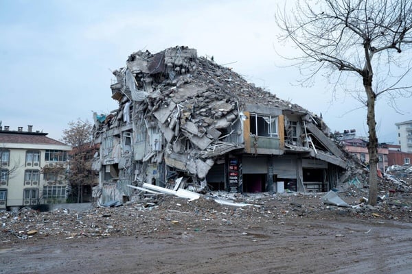 夢到地震代表什麼？說明你內心深處極度不安，且將有重大變化，但不見得是壞事！