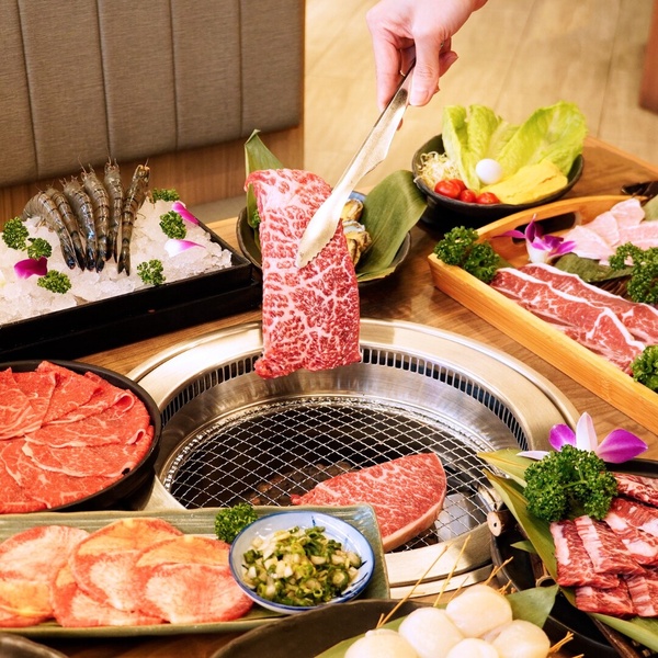 全台10大和牛吃到飽No.8：夯下去新潮和牛燒肉