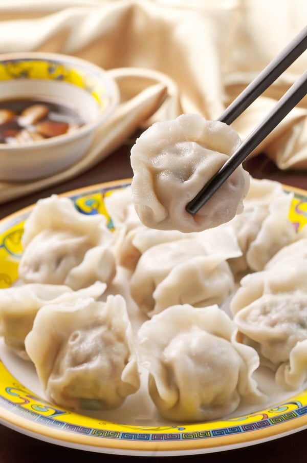 2025年夜飯菜單推薦！精選20道年夜飯菜色、寓意與禁忌