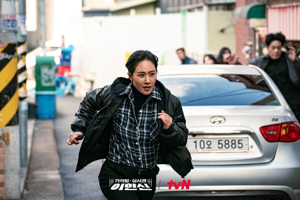 12月韓劇「收視排行」TOP7！《現在撥打的電話》第3輸《玉氏夫人傳》，冠軍唯一衝破10%