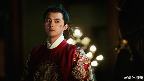 陸劇《九重紫》9位古裝男神穿時裝！李昀銳、全伊倫身材好，他們竟然是雙胞胎！
