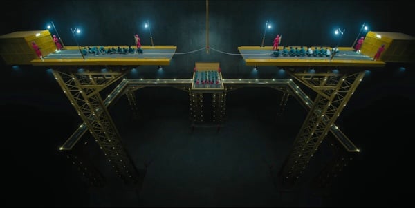 《魷魚遊戲》遊戲介紹：打畫片最經典，孔劉俄羅斯輪盤被禁止，第三季出現「這個」遊戲