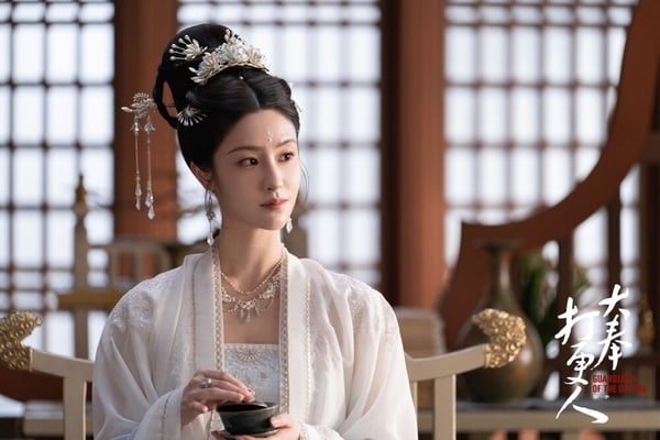 《大奉打更人》9位古裝美人！田曦薇可愛靈動，陳小紜演第一美人，姜貞羽花魁造型美翻