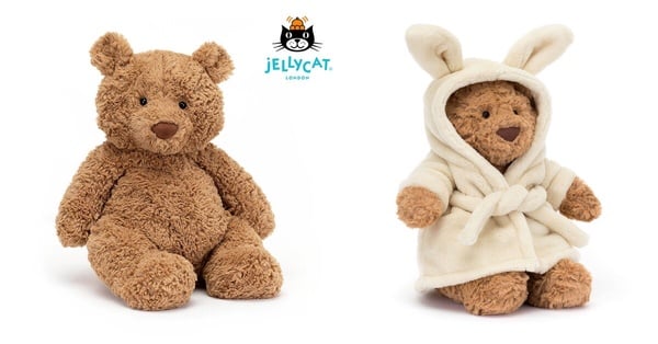 Jellycat人氣角色巴賽羅熊坐著，展現其蓬鬆的褐色絨毛與圓滾滾身軀