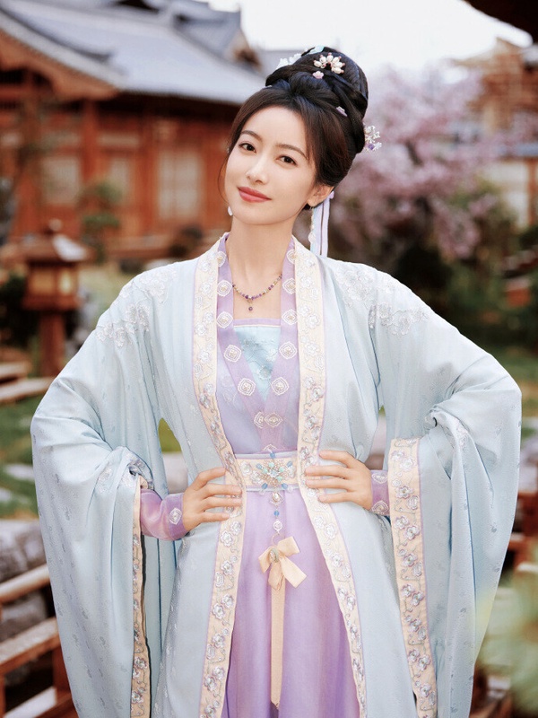 網評最期待的2025愛情古裝劇TOP10！《國色芳華》《慕胥辭》爭冠軍，但第3名也不可小覷