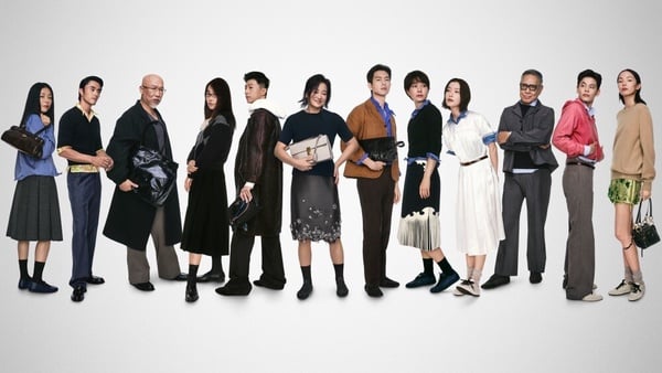 2025精品「蛇年系列」：Prada