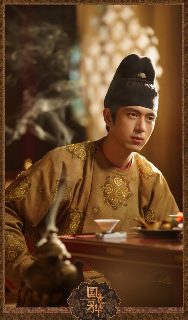 《國色芳華》&amp;amp;amp;amp;amp;amp;amp;《白月梵星》古裝美男PK！李現帥氣，常華森、全伊倫顏值不輸男主！