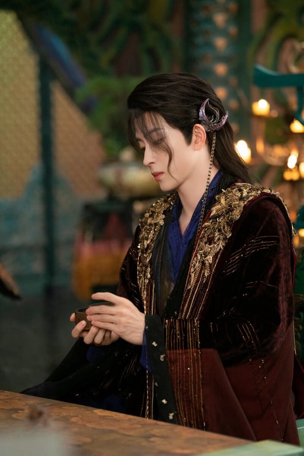2025古裝劇9男神造型！《國色芳華》李現《白月梵星》敖瑞鵬靠邊站，第9位是美男天花板