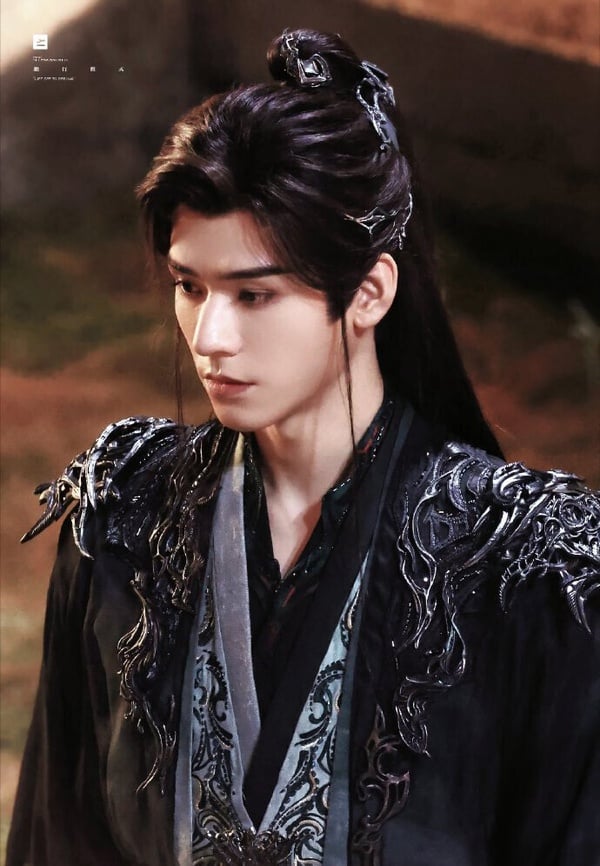 2025古裝劇9男神造型！《國色芳華》李現《白月梵星》敖瑞鵬靠邊站，第9位是美男天花板