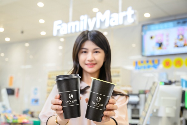 比買一送一強！超商咖啡優惠：7-11買2送2、4杯100元，全家優惠組合咖啡控必囤