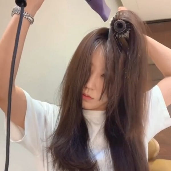 髮型師不毛躁吹整技巧，自然捲也有柔順感