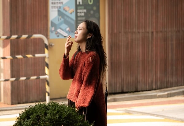 單身金句9：「追愛者一事無成，愛財者風生水起。」