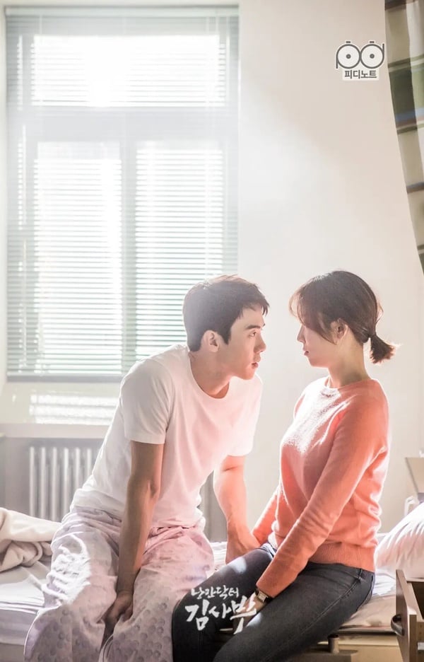 網推8部「一追停不下來」Netflix韓劇！《機智醫生生活》必追，第2部是埋沒的隱藏神劇