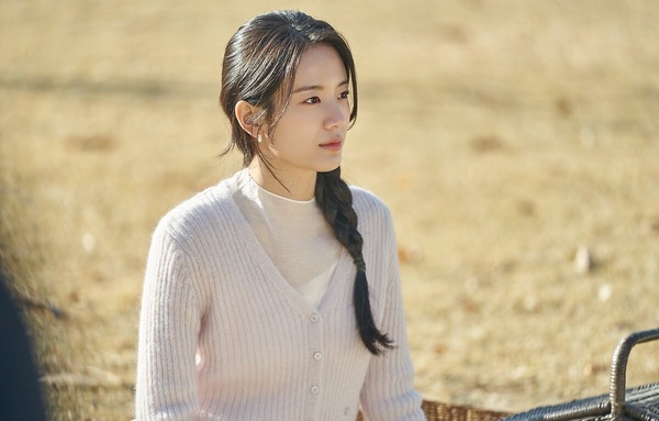 「人生要浪費在喜歡的事物上。」——10個溫柔人生哲學，帶你找回最初的自己。