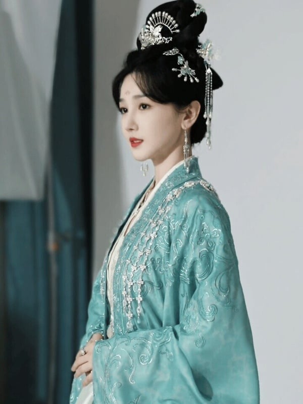 《大奉打更人》許七安8個女人原著結局！正妻是臨安，與懷慶有孩子，她們沒在劇版登場