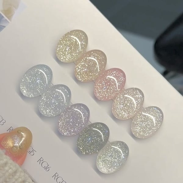 貓眼美甲款式範本7：砂糖貓眼