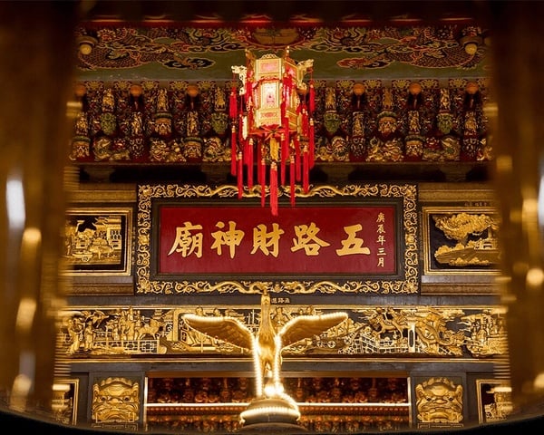 2025全台8間「靈驗財神廟」攻略，過年走春必去，加碼迎財時機+禁忌