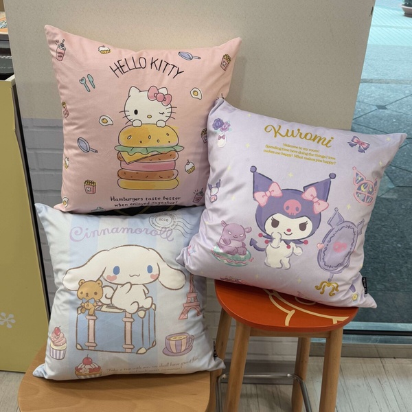 7-11「三麗鷗夢幻派對」快閃購！KITTY蘋果藍牙喇叭、圓圓寵物床、人魚漢頓杯具超欠收