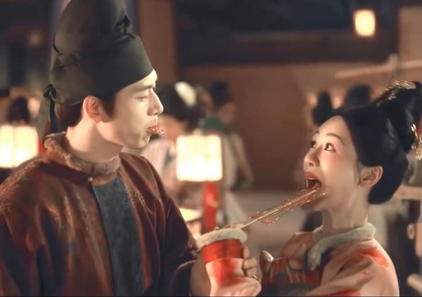 9部2025陸劇新劇照！《國色芳華》第2部劇照《五福臨門》大婚照曝光，《驕陽似我》最甜