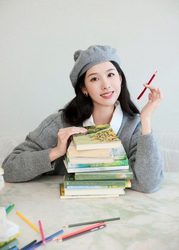 業內票選2024好感藝人Top10!《九重紫》孟子義第4，《大奉打更人》王鶴棣第2，冠軍是她