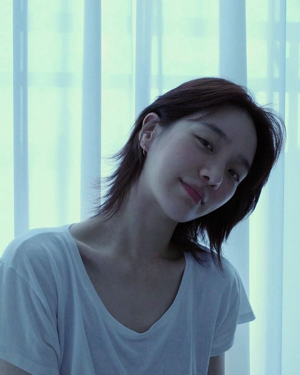 女生狼尾頭範本3：高位羽毛剪