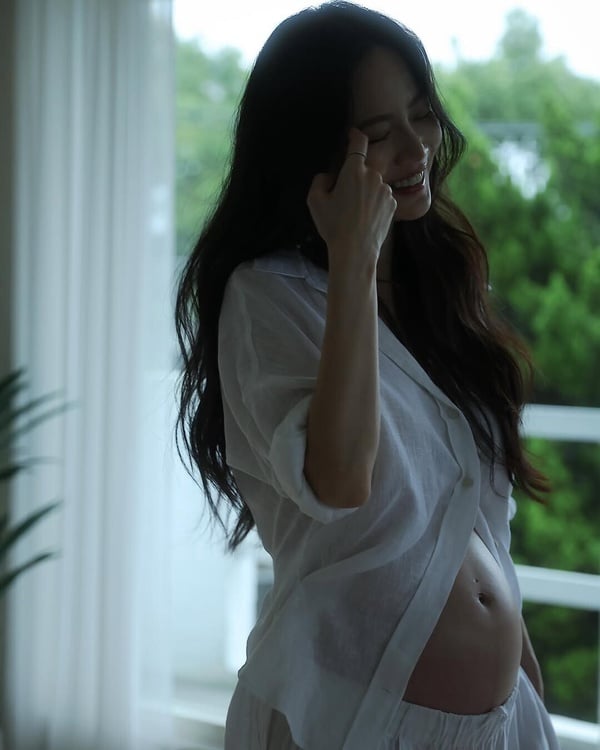 曾之喬生了！曬寶寶可愛小手照分享懷孕心路歷程：「孕婦要開心，不開心也沒關係」