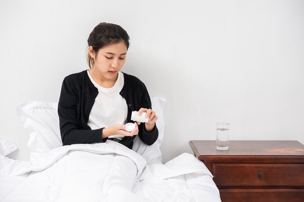 咳嗽有痰怎麼辦？10種快速化痰方法，讓痰更快排出、舒緩喉嚨不適！