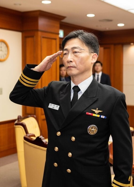 《外傷重症中心》是真人真事改編！國民醫生李國鍾比朱智勛還狂，自掏4億救人還險失明