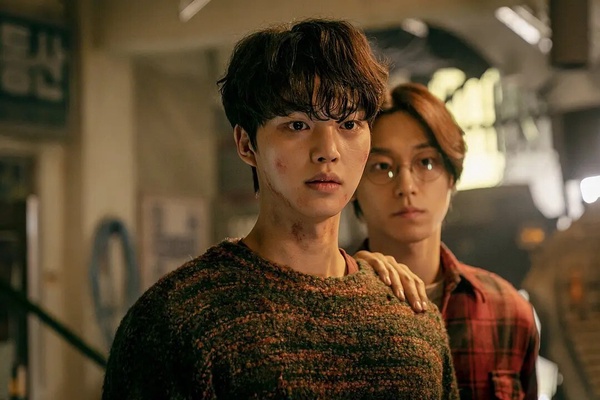 韓網熱議最好看Netflix原創韓劇TOP8!《外傷重症中心》第5輸《黑暗榮耀》，冠軍零負評