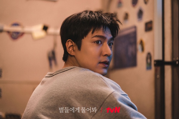 2月韓劇演員話題度TOP10：《外傷重症中心》秋英宇第4輸李浚赫，冠軍是他不意外！