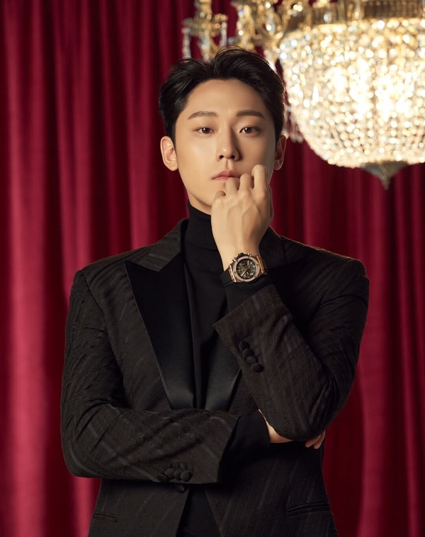 2025最值得期待男星TOP6!《我的完美秘書》李浚赫輸《外傷重症中心》秋英宇，冠軍是他