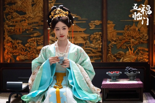 《五福臨門》8位古裝美人誰最美？盧昱曉造型美翻，黃楊鈿甜美，《甄嬛傳》浣碧也客串