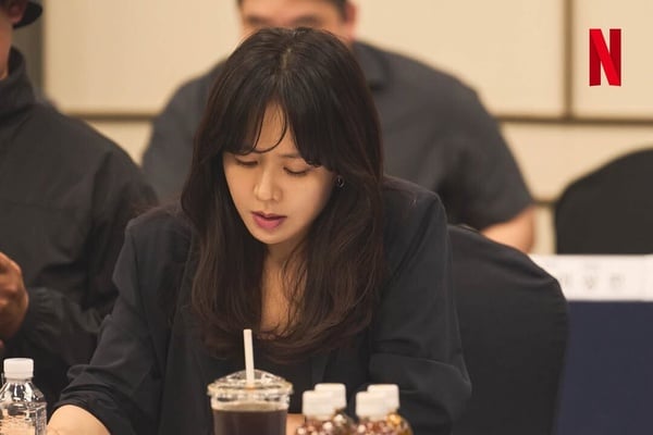 孫藝真新劇+1！搭檔曹柔理接演電視劇新作《Variety》，化身偶像公司代表！