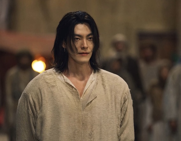 Netflix《許願吧，精靈》劇情6看點：金宇彬&amp;amp;秀智瘋批主僕戀，《黑暗榮耀》金銀淑新作