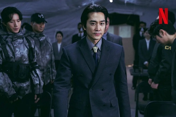 Netflix「觀看數最高」原創韓劇TOP10!《外傷重症中心》第6輸《魷魚遊戲2》，冠軍近3億