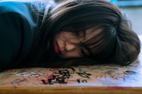 Netflix「觀看數最高」原創韓劇TOP10!《外傷重症中心》第6輸《魷魚遊戲2》，冠軍近3億