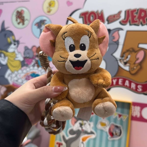 7-11「TOM&amp;JERRY」集點登場！85週年生日周邊50款一次看，再推貓咪糖土司、焦糖生乳捲