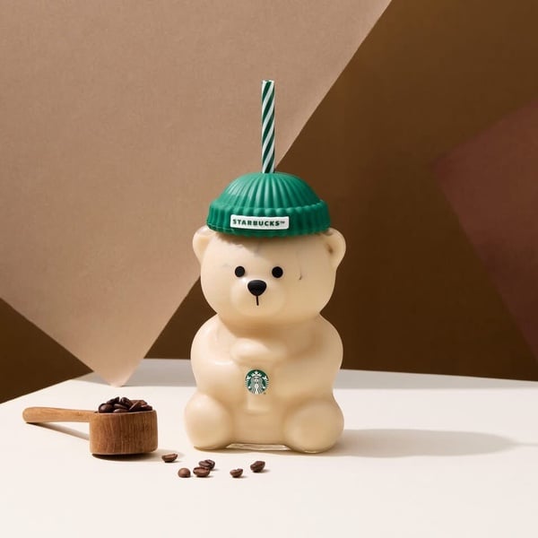 星巴克1月新品：台灣星巴克推「小熊玻璃冷水杯」1/28開賣！