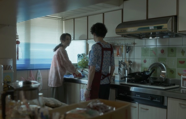 Netflix《童話故事下集》曾學友媽寶行為！吃東西要媽媽餵，不搬出去住，第5點最氣人！