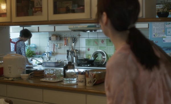 Netflix《童話故事下集》曾學友媽寶行為！吃東西要媽媽餵，不搬出去住，第5點最氣人！