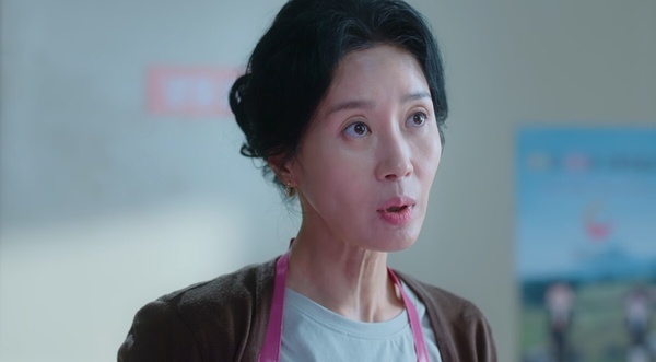 《我們的浪漫電影》吸睛配角！李濬榮是《假面女郎》渣男，朴寶英弟竟是《弱美男》惡霸
