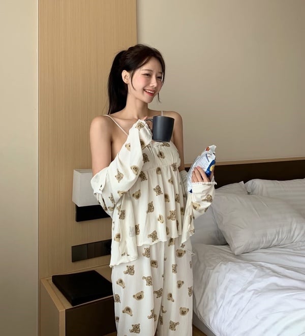 關於李雅英的N件事關於李雅英的N件事