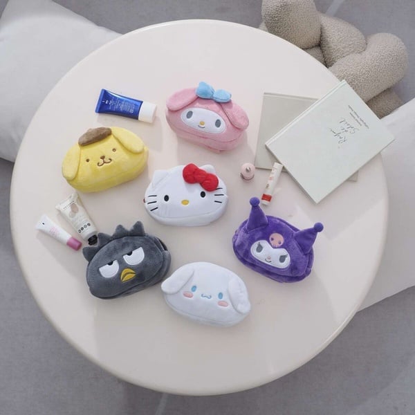 7-11「三麗鷗小動物吊飾盲盒」可愛登場！再推三麗鷗甜點系列抱枕、Kitty小包、化妝包